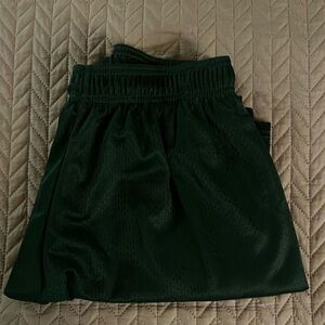 Mens Hunter green shorts